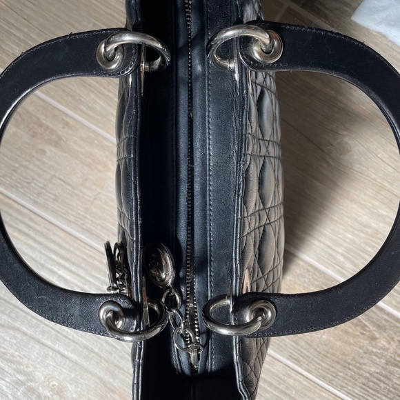 CHRISTIAN DIOR Black Medium Cannage Lady Dior Bag - Picture 5 of 15